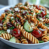Memorial Day Nudelsalat mit Gemüse